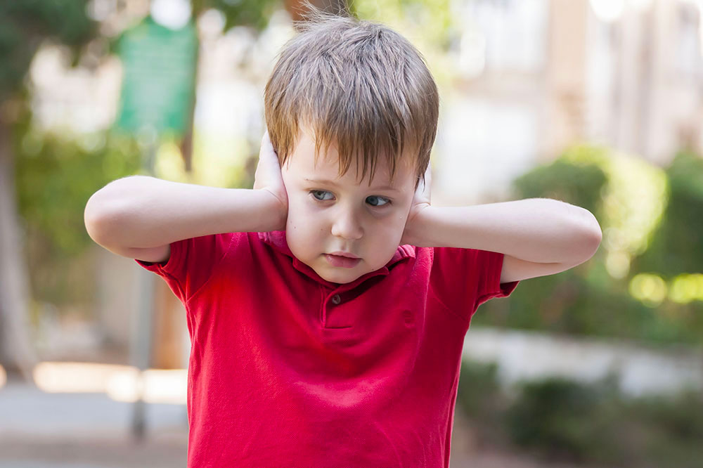 6 early signs of autism in children